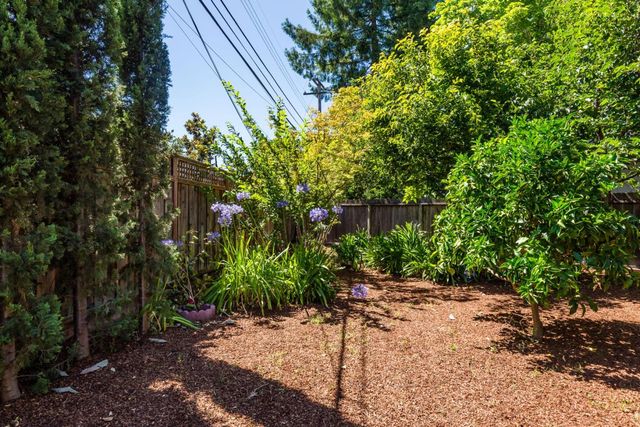3248 Clifton Court, Palo Alto, CA 94303