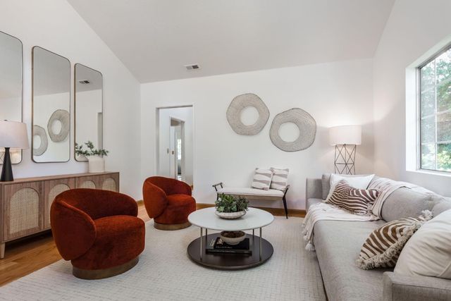 3248 Clifton Court, Palo Alto, CA 94303