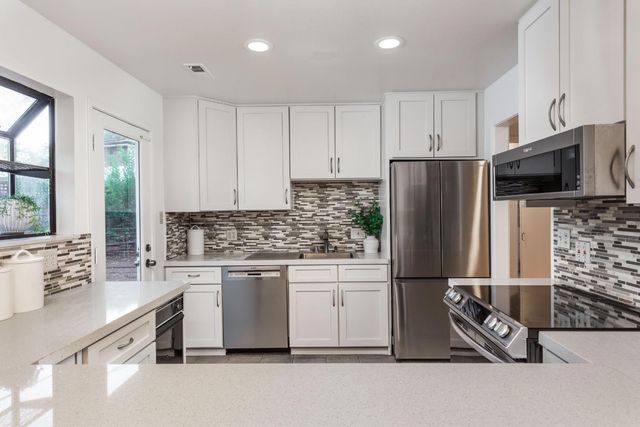 3248 Clifton Court, Palo Alto, CA 94303
