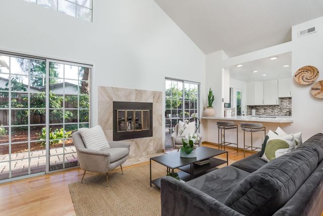 3248 Clifton Court, Palo Alto, CA 94303