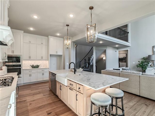 7916 Millridge Street, Shawnee, KS 66220