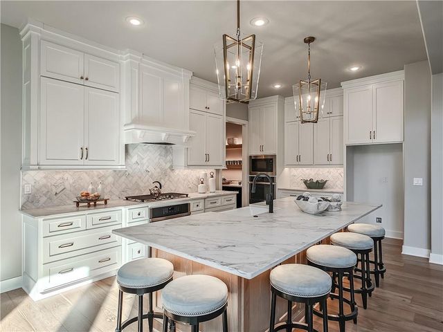 7916 Millridge Street, Shawnee, KS 66220