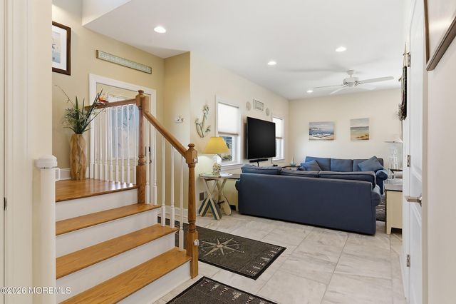 3 Holiday Road, Ortley Beach, NJ 08751