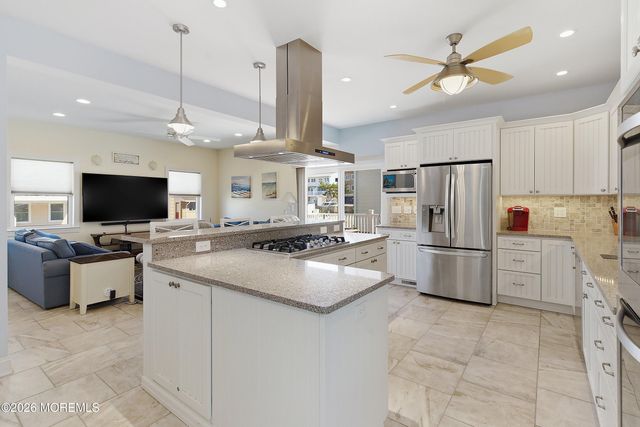 3 Holiday Road, Ortley Beach, NJ 08751