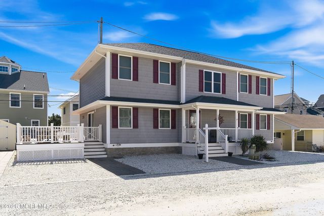 3 Holiday Road, Ortley Beach, NJ 08751