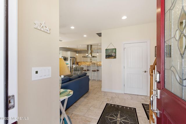 3 Holiday Road, Ortley Beach, NJ 08751