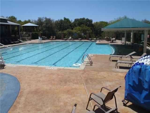 10700 Pointe View DR, Austin, TX 78738