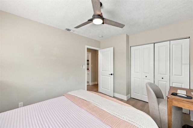 716 75TH AVENUE N, St Petersburg, FL 33702