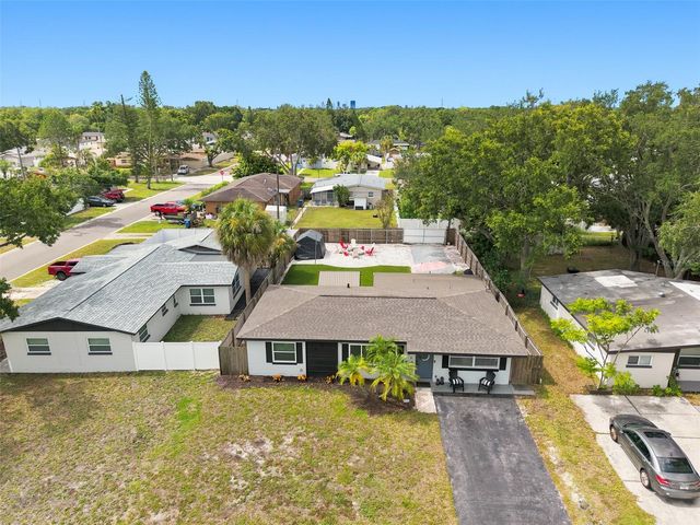 716 75TH AVENUE N, St Petersburg, FL 33702