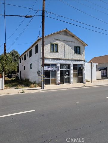 1071 Center Street, Riverside, CA 92507