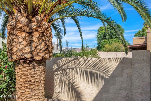 10460 E FANFOL Lane, Scottsdale, AZ 85258