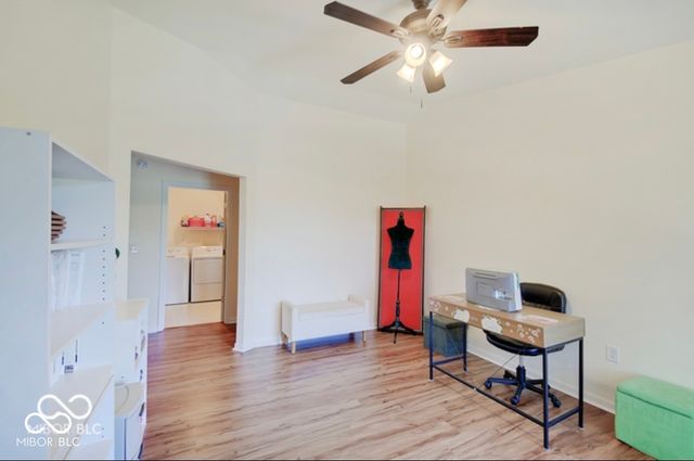 230 Legends Creek Way 207, Indianapolis, IN 46229
