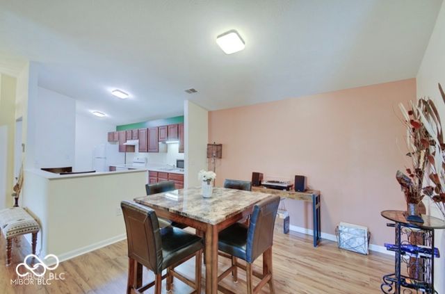 230 Legends Creek Way 207, Indianapolis, IN 46229