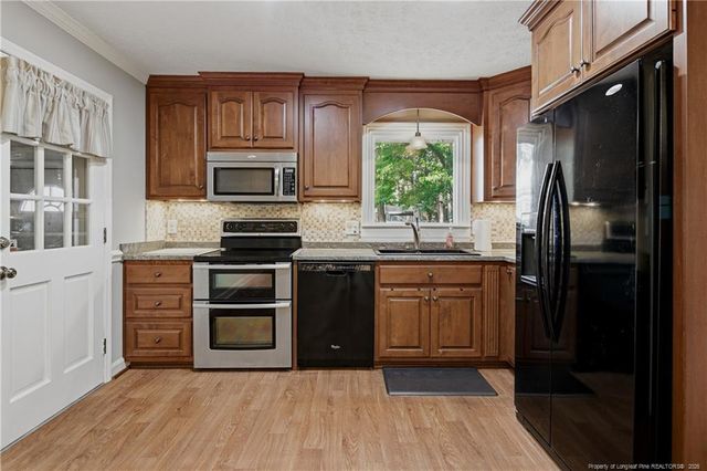 728 Shopton Court, Fayetteville, NC 28303