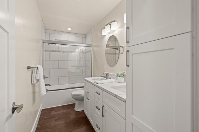 205 N Oregon Street, Jacksonville, OR 97530