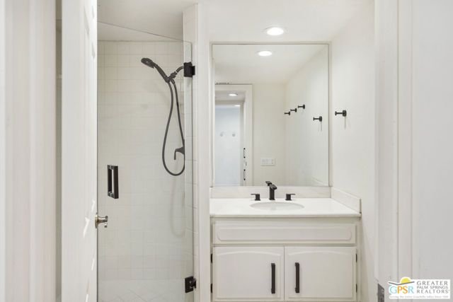 415 Rio Vista Drive, Palm Springs, CA 92262