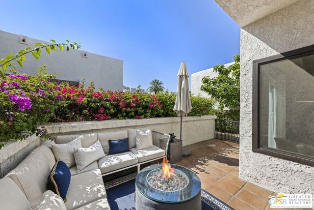 415 Rio Vista Drive, Palm Springs, CA 92262