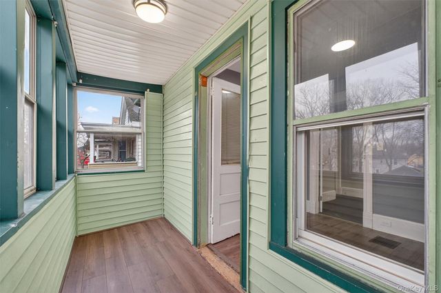 11 Manitou Avenue, Poughkeepsie, NY 12603