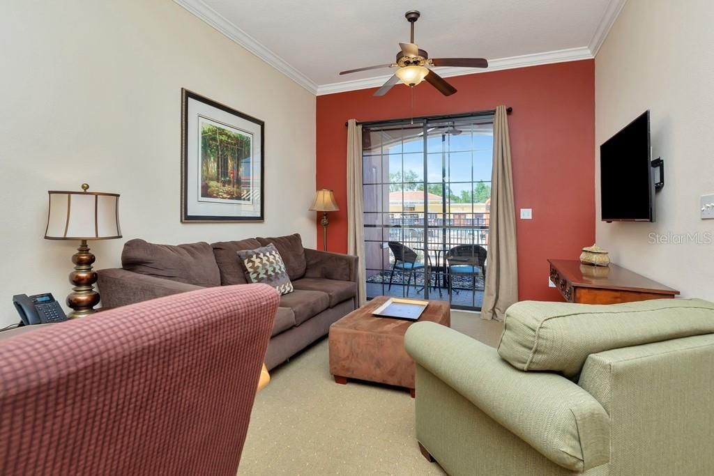 Image 18 of property listing at 13941 CLUBHOUSE DRIVE 103, Tampa, FL 33618