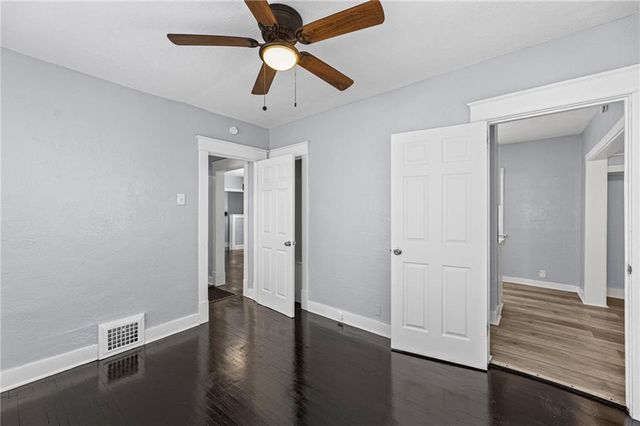 4243 Agnes Avenue, Kansas City, MO 64130