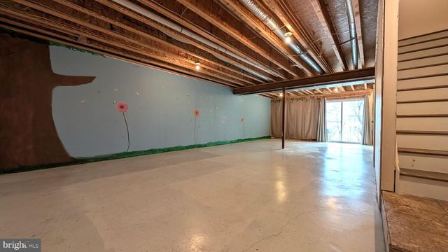 230 WHITMAN LN, Inwood, WV 25428