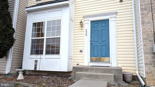 230 WHITMAN LN, Inwood, WV 25428