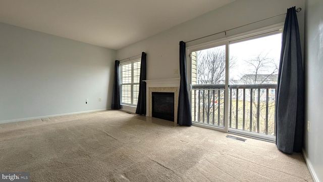 230 WHITMAN LN, Inwood, WV 25428