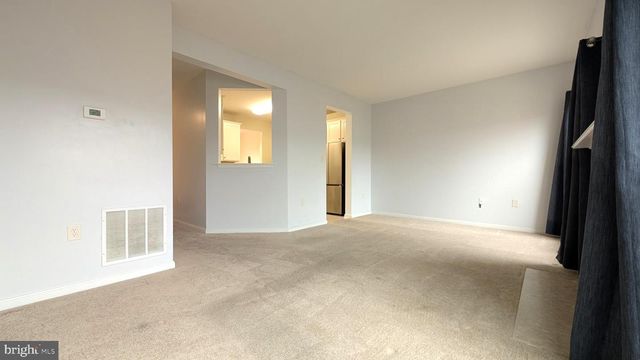 230 WHITMAN LN, Inwood, WV 25428