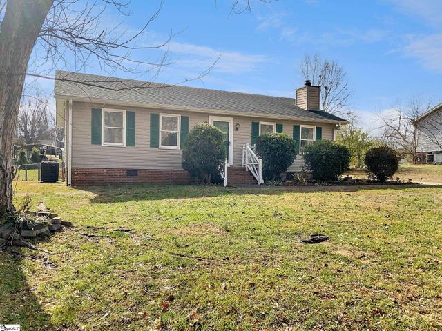 3 Timber Creek Court, Taylors, SC 29687