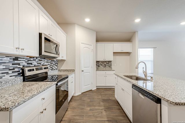 832 Indian Mallow, Seguin, TX 78155
