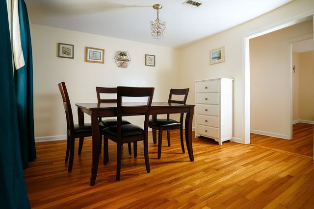 64 Drake Ave, Stoughton, MA 02072