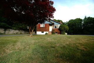 64 Drake Ave, Stoughton, MA 02072