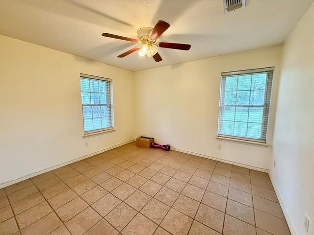4244 State Highway 19 S, Crockett, TX 75835