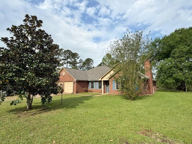 4244 State Highway 19 S, Crockett, TX 75835
