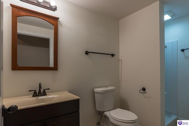 218 Sangria Drive, Vine Grove, KY 40175