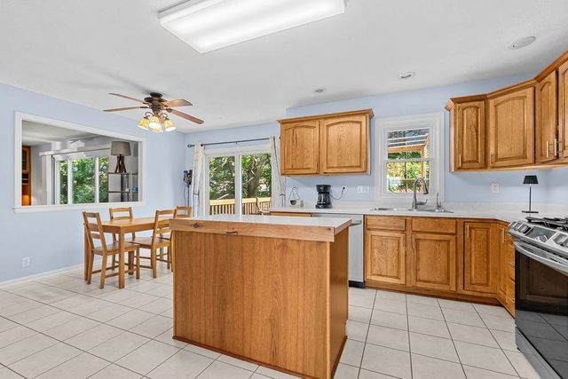 2640 SIOUX Court, Rockford, IL 61109