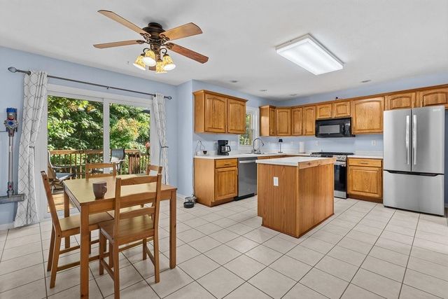 2640 SIOUX Court, Rockford, IL 61109