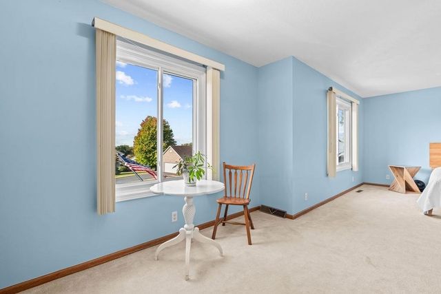 2640 SIOUX Court, Rockford, IL 61109