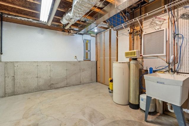 2640 SIOUX Court, Rockford, IL 61109