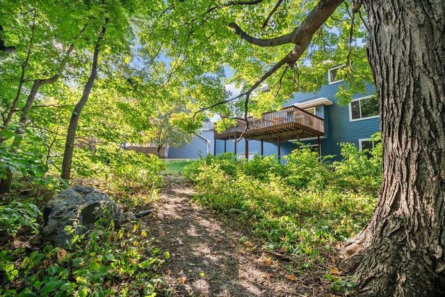 2640 SIOUX Court, Rockford, IL 61109