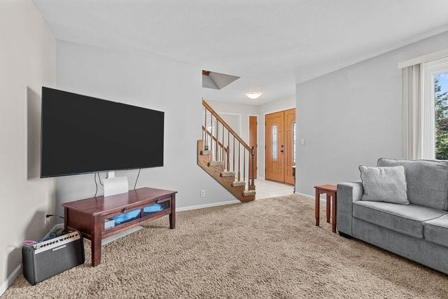 2640 SIOUX Court, Rockford, IL 61109