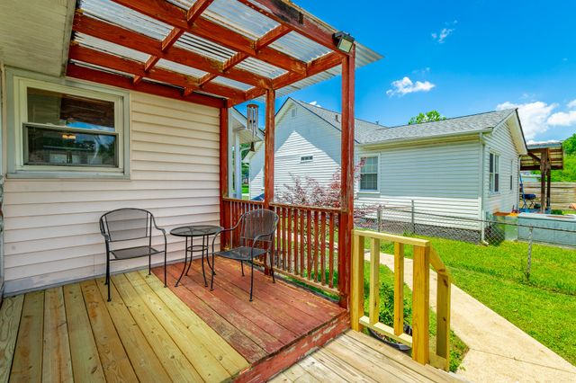 1602 Prater Road, Chattanooga, TN 37412