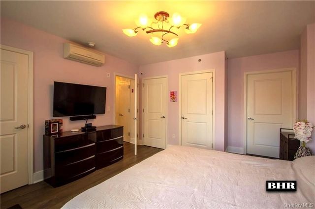 3435 Guider Avenue 5A, Brooklyn, NY 11235