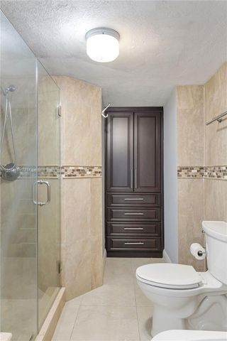 6061 Collins Ave 15D, Miami Beach, FL 33140