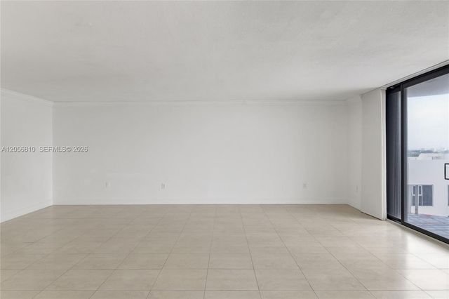 6061 Collins Ave 15D, Miami Beach, FL 33140