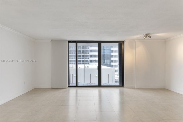 6061 Collins Ave 15D, Miami Beach, FL 33140