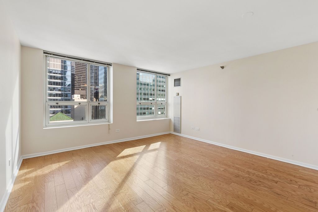 345 N LaSalle Street 1904, Chicago, IL 60654 — photo 4