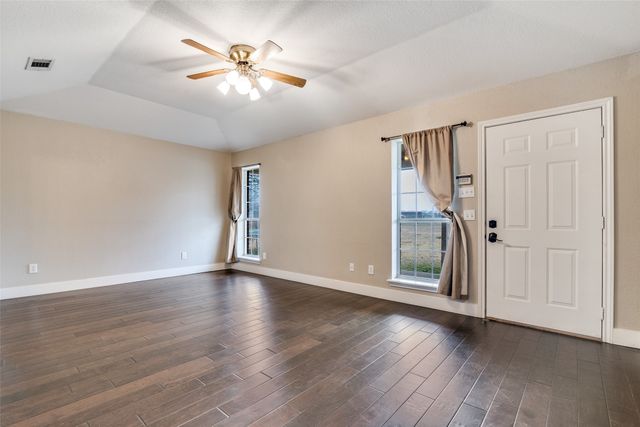 19930 County Road 324, Terrell, TX 75160