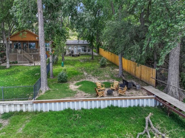 1011 E Lake Drive, Weatherford, TX 76087