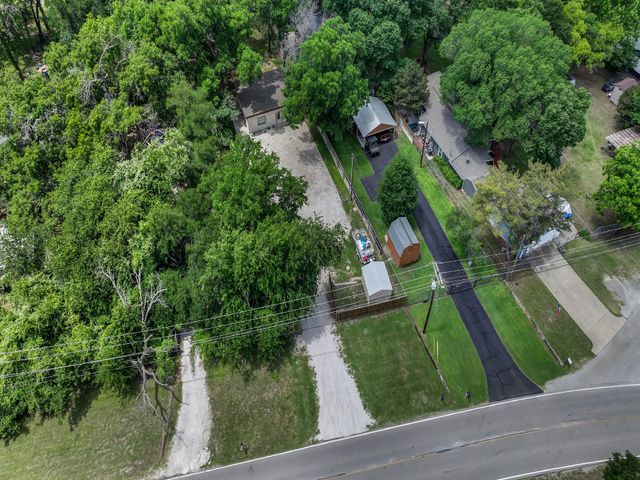 1011 E Lake Drive, Weatherford, TX 76087